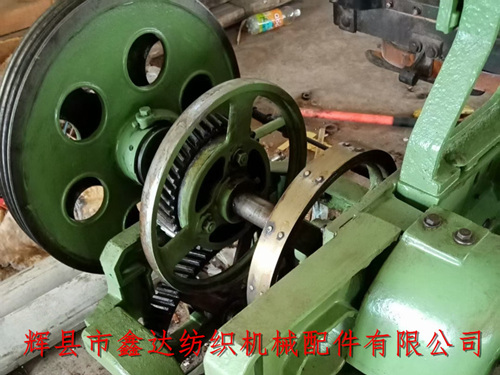 國產(chǎn)絲織機(jī)的型號（K251、K252、ZK272、K72、K274）與說明