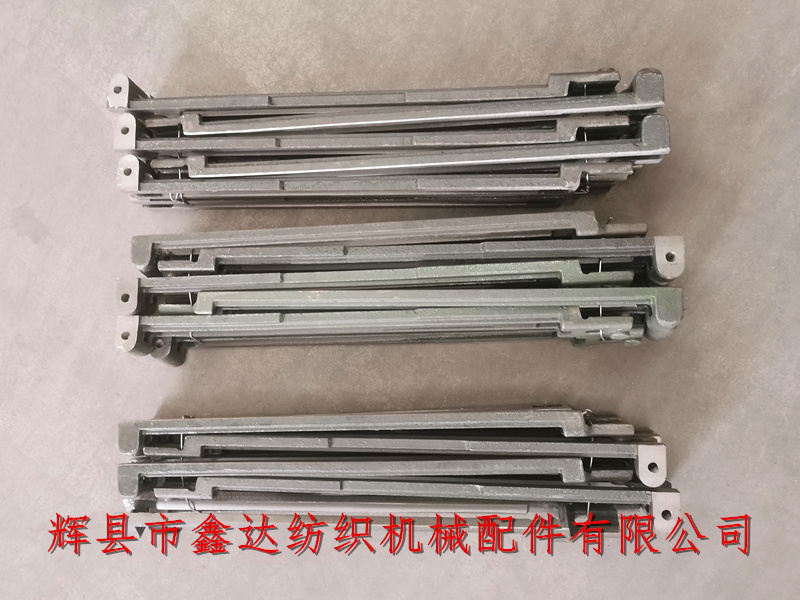 左手梭庫(kù)側(cè)織機(jī)蓋板 3320梭箱蓋板1515型紡織機(jī)零件